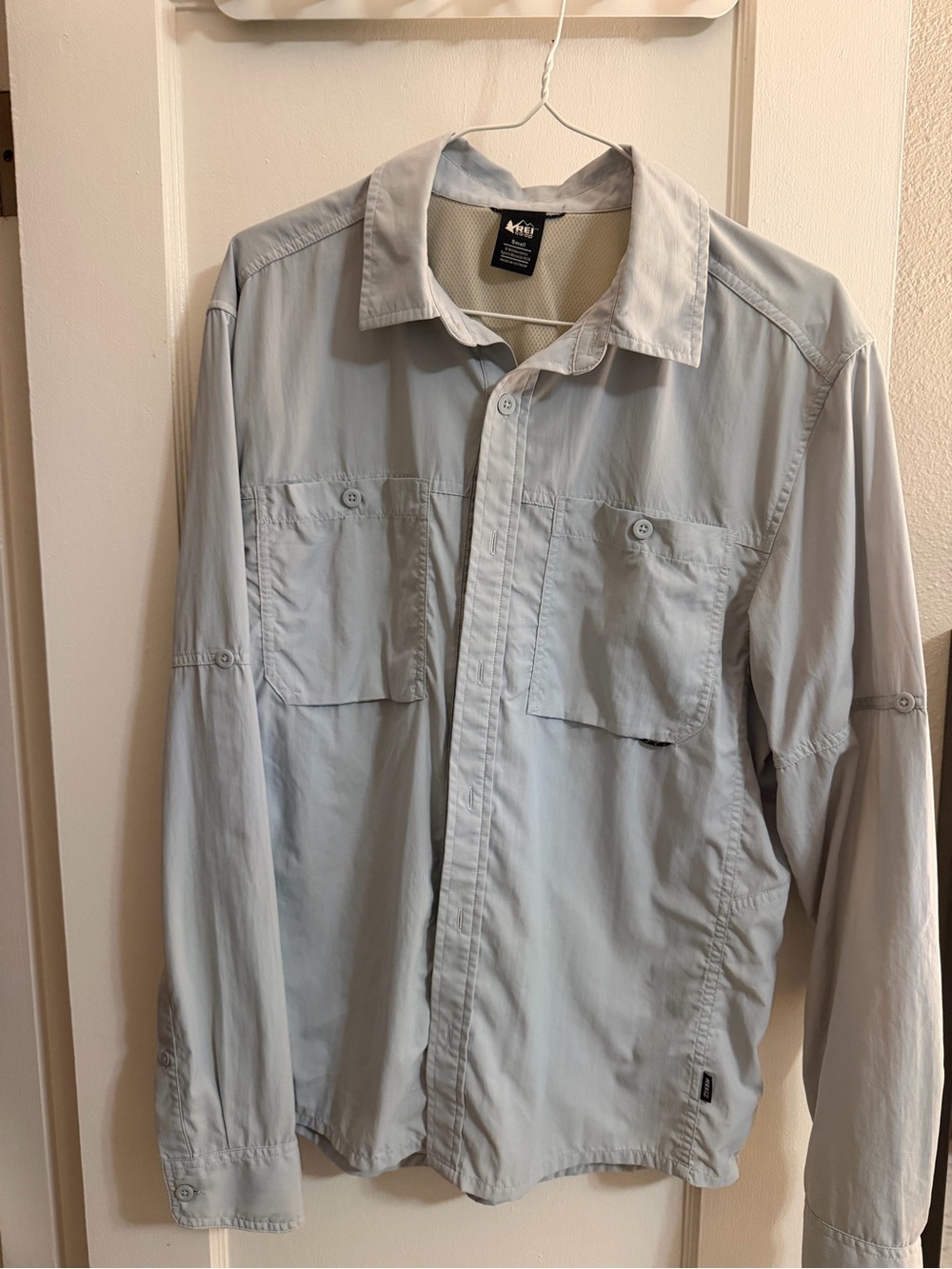 Men's Light Gray Long-Sleeve Outdoor Shirt